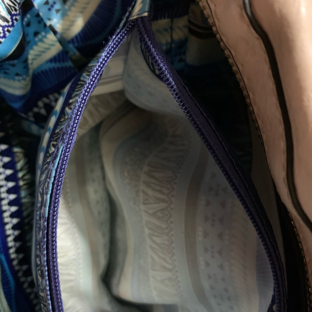 Purse - Picture 8 of 10